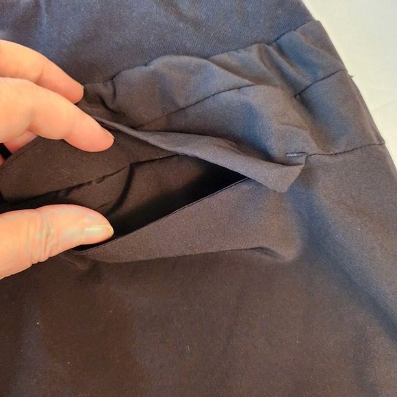 Quince Womens Skort Size Large Black Performance Tech Athletic Skirt Zip Pockets - Picture 14 of 16